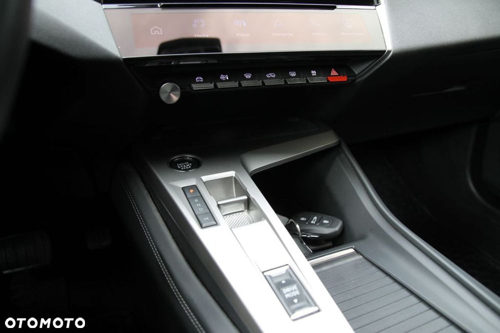 Peugeot 308 1.2 PureTech Allure Pack S&S EAT8 - 22