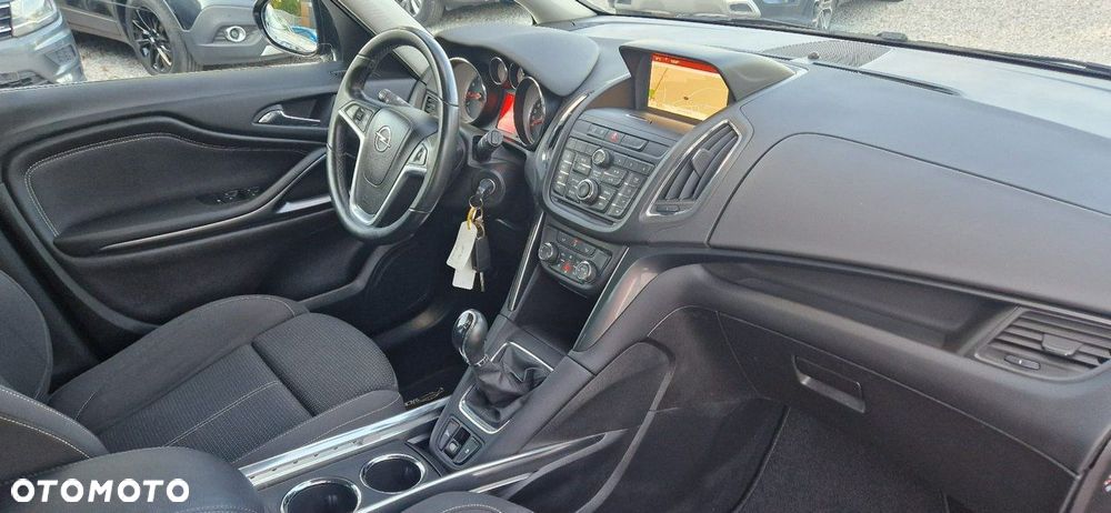 Opel Zafira - 20