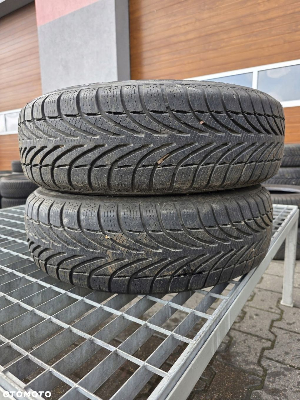 OPONY ZIMOWE 2SZT BFGOODRICH G-FORCE WINTER R14 175/70 - 1