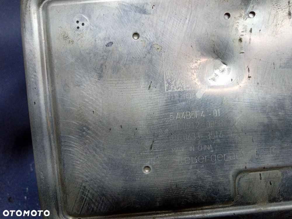 BMW 4 G22 G21 3.0D STEROWNIK POMPA ABS 5A4B5F3 - 6