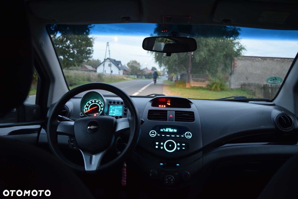 Chevrolet Spark 2010 photo 4