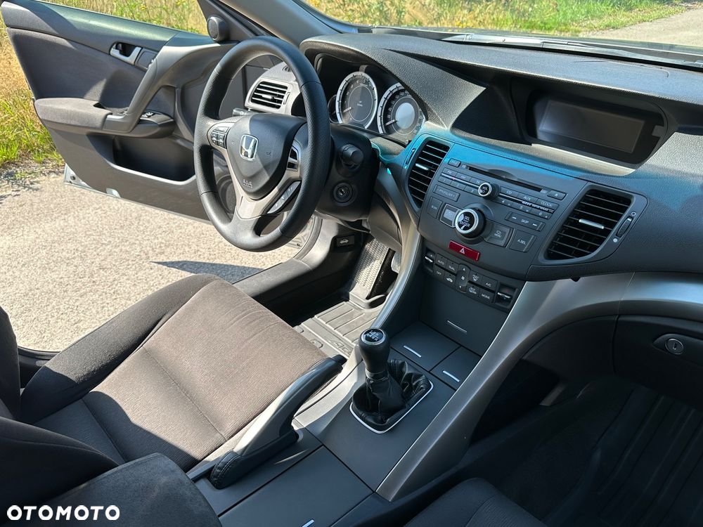 Honda Accord 2.0 Elegance - 18