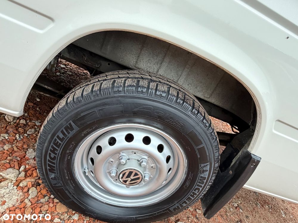 Volkswagen LT - 27