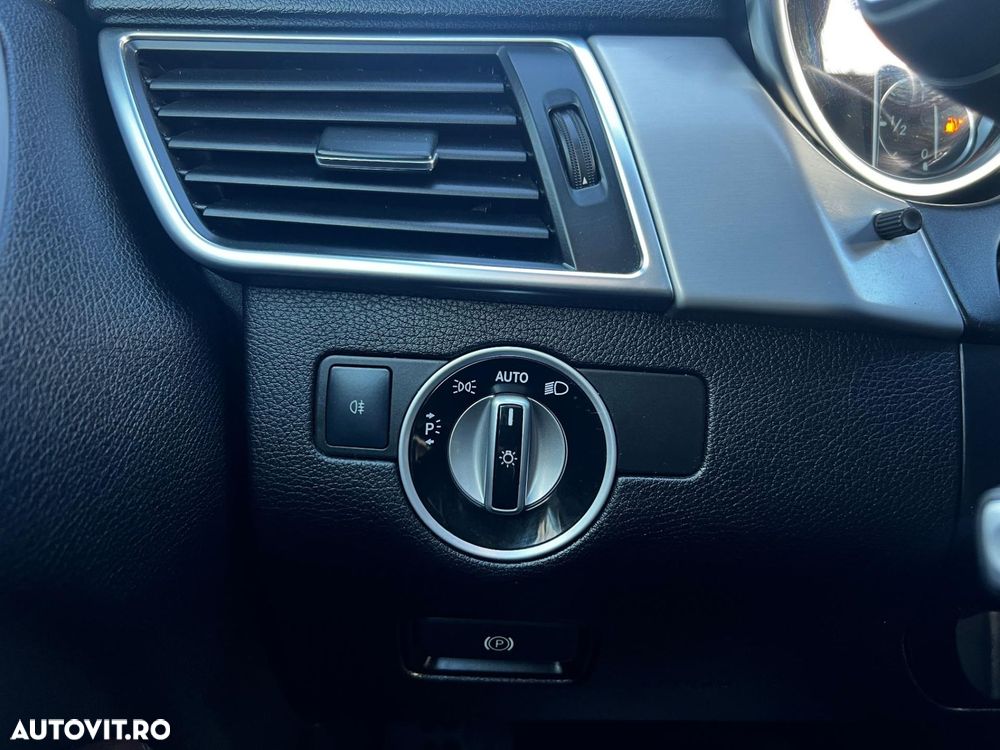 Mercedes-Benz ML 350 BlueTEC 4MATIC Aut - 12