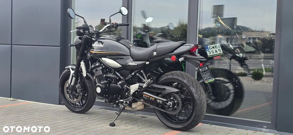 Kawasaki Z 900 RS - 29