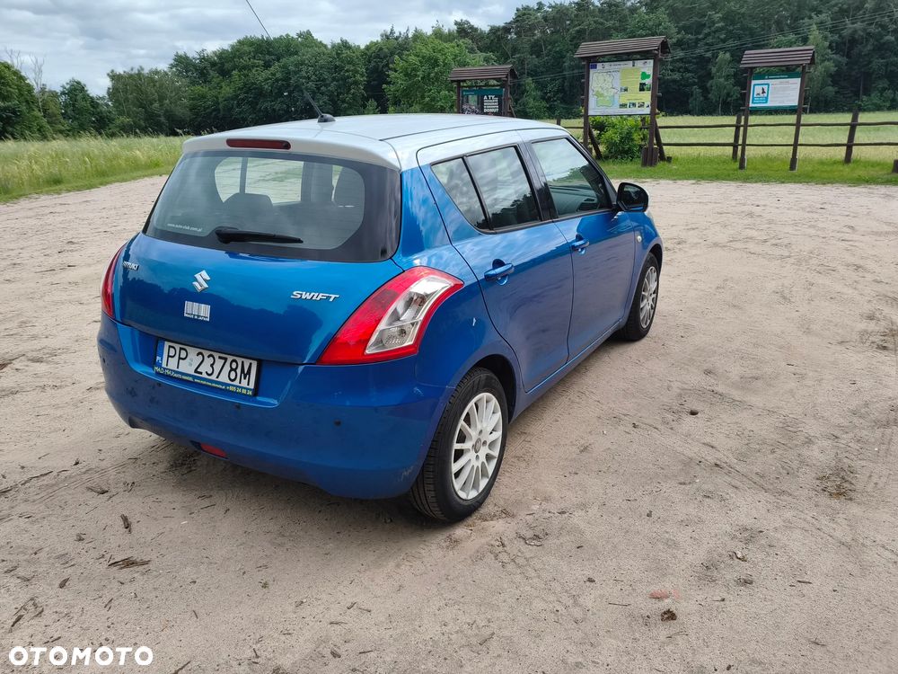 Suzuki Swift 1.2 Club - 5