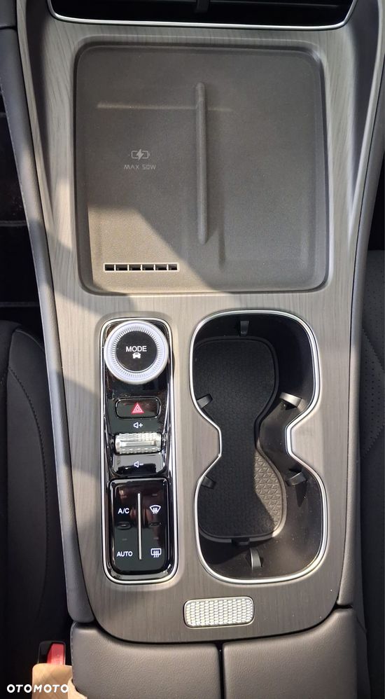 Chery Tiggo 8 1.6 T-GDI Prestige DCT - 14