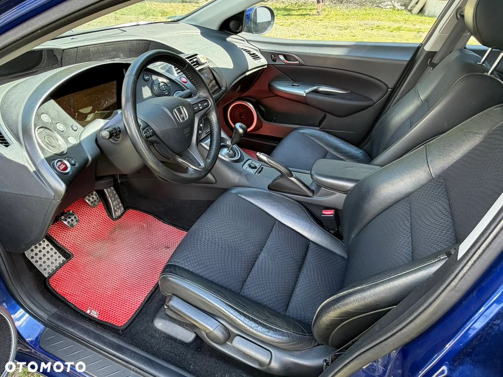 Honda Civic 1.8 Sport - 10