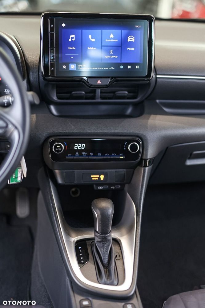Toyota Yaris - 38