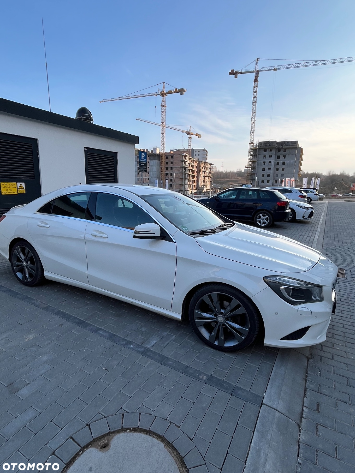 Mercedes-Benz CLA 180 - 6