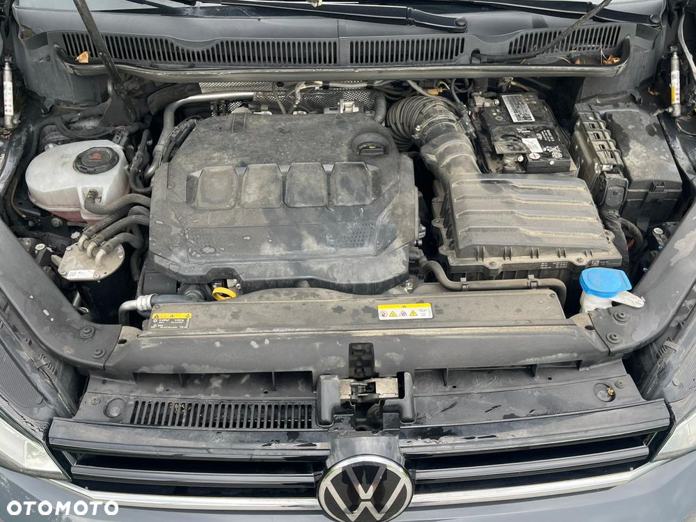 Volkswagen Touran - 21