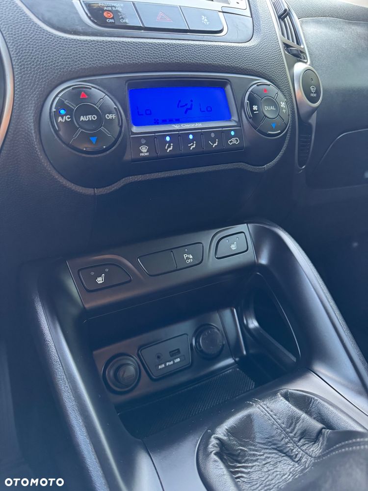 Hyundai ix35 1.7 CRDi Premium 2WD - 22
