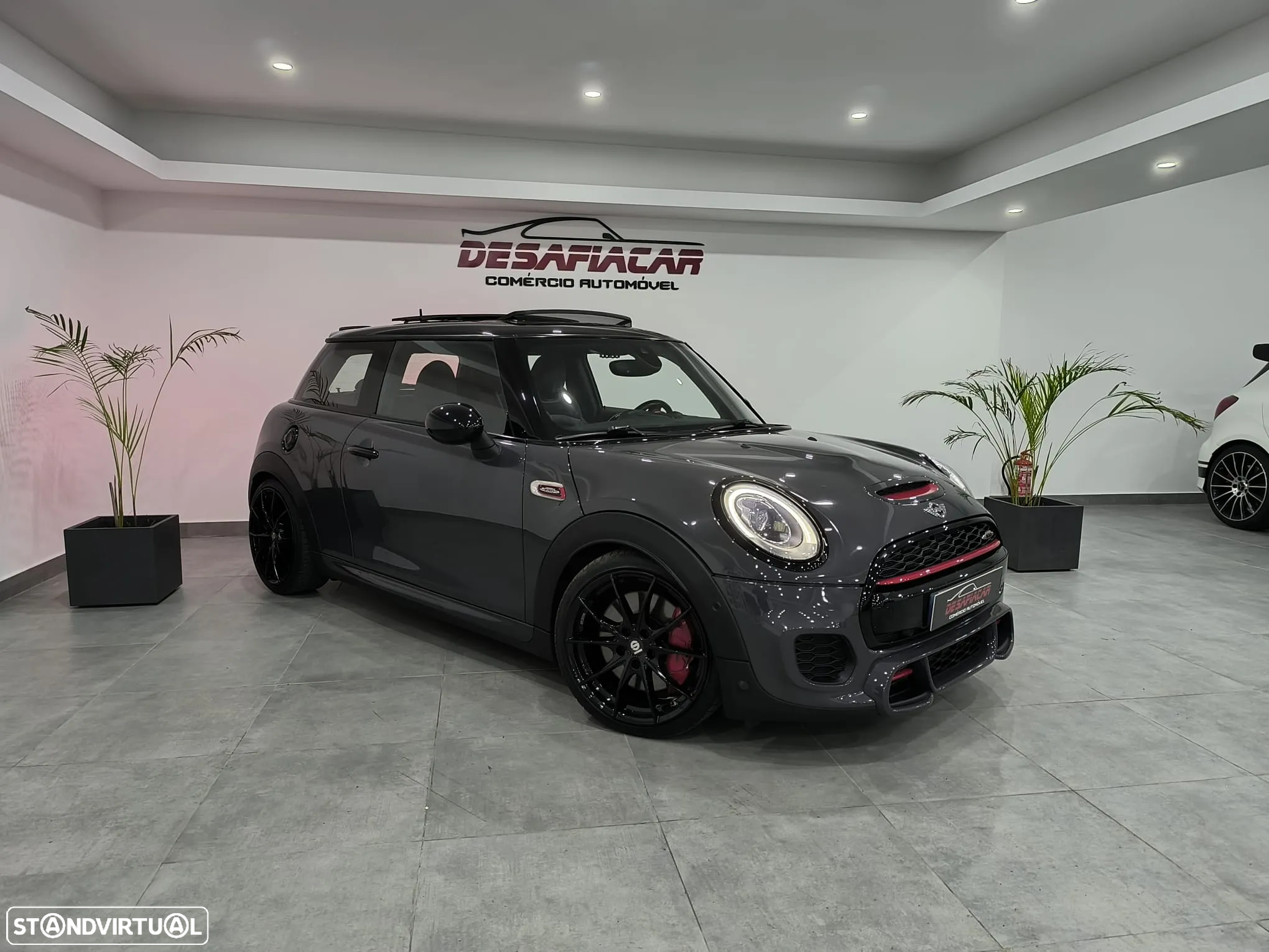 MINI 3 Portas John Cooper Works Sport Aut. - 2