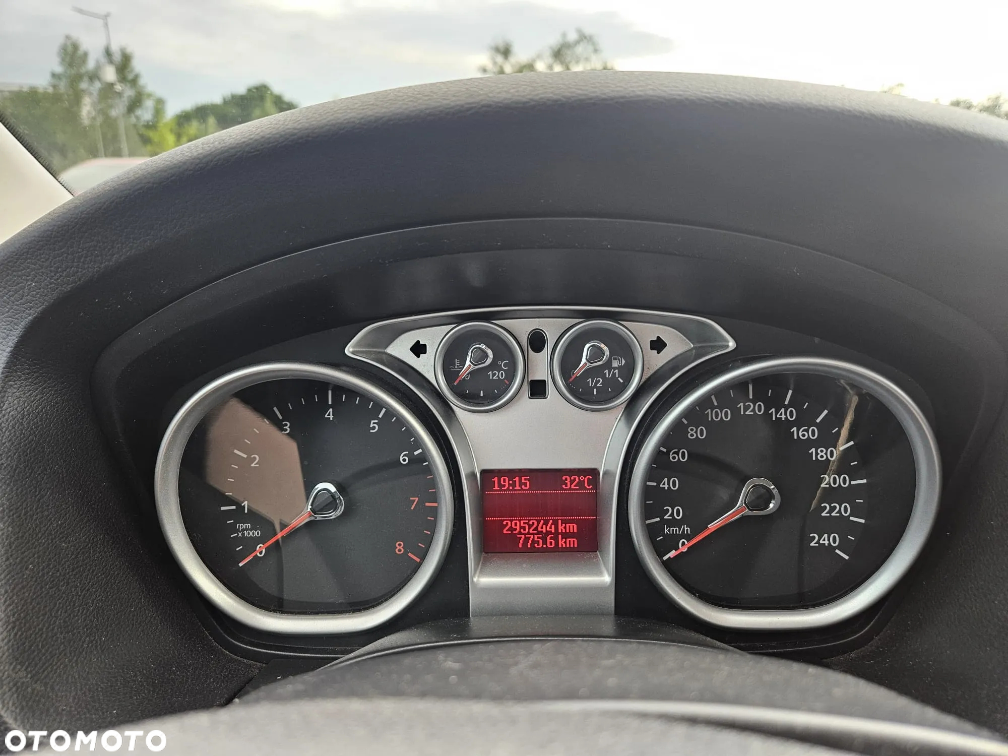 Ford Focus - 19