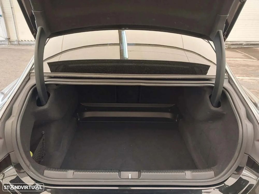 Mercedes-Benz EQE 300 Edition - 10