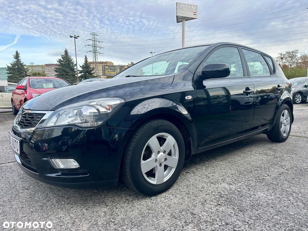 Kia Ceed 1.6 Crdi Comfort + - 10