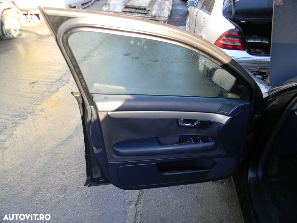 Dezmembrari  Audi A4 B6 (8E)  2000  > 2004 1.9 TDI Motorina - 10