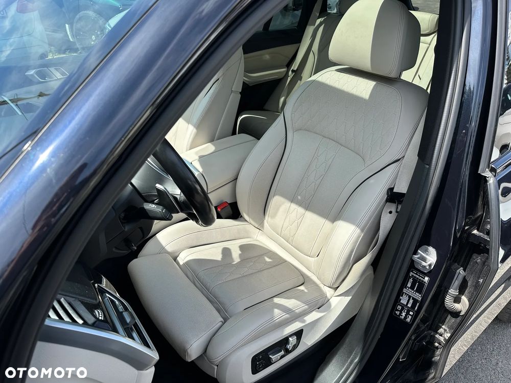 BMW X5 xDrive40d mHEV sport - 14