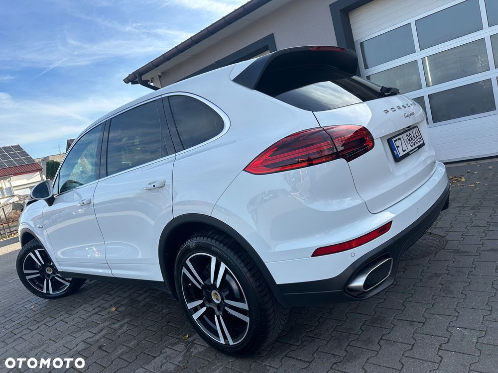 Porsche Cayenne Diesel Platinum Edition - 6