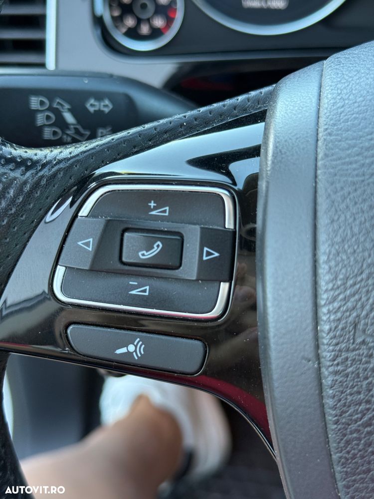 Volkswagen Touareg V6 TDI BMT Supreme Plus - 22