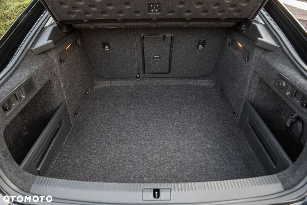 Skoda Superb 1.6 TDI DSG Ambition - 28