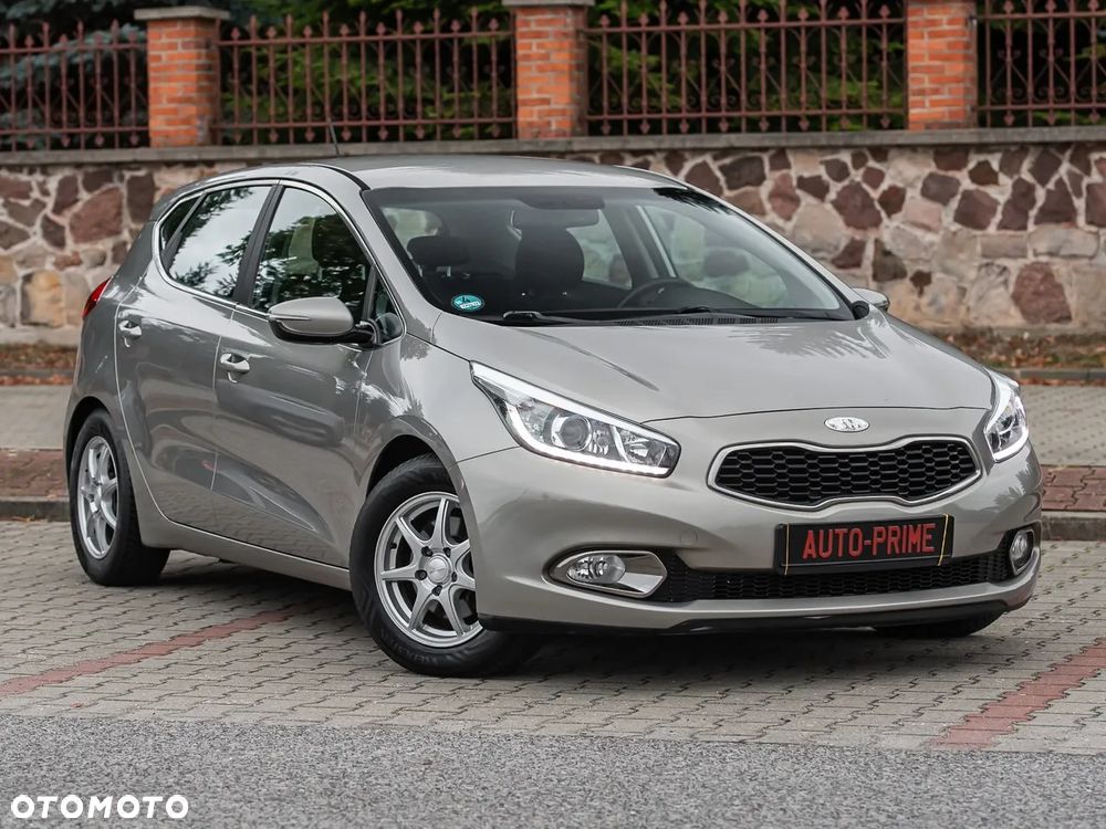 Kia Ceed 1.6 GDI Business Line - 2