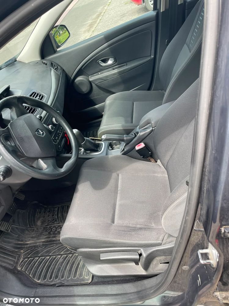 Renault Megane 1.6 16V 100 Authentique - 4