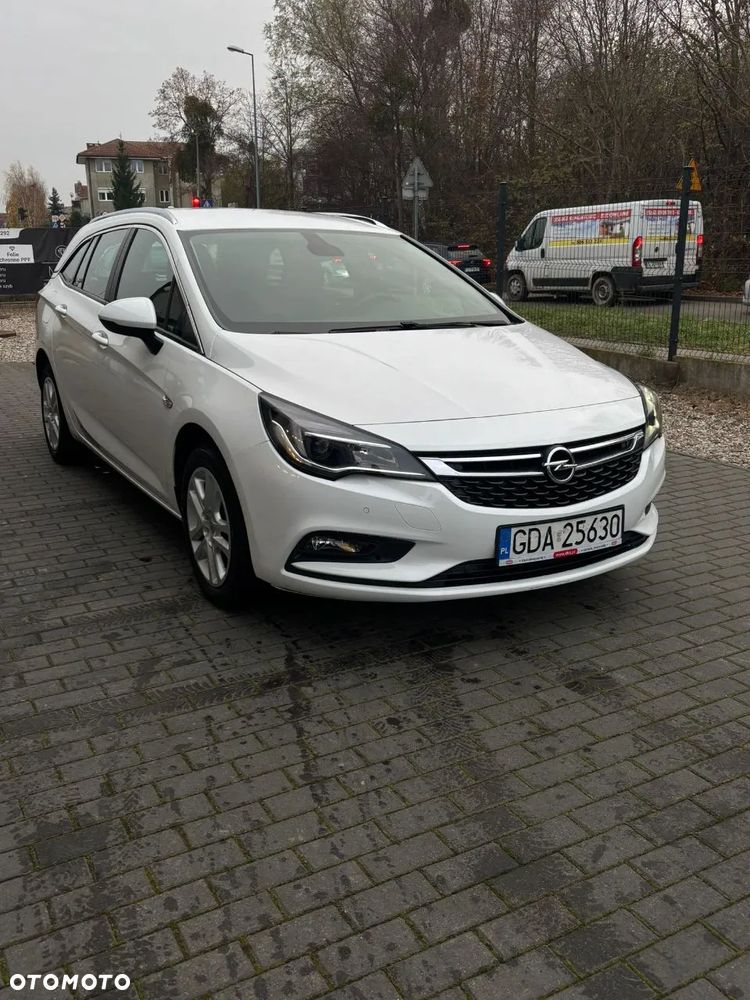Opel Astra 1.4 Turbo Edition - 1
