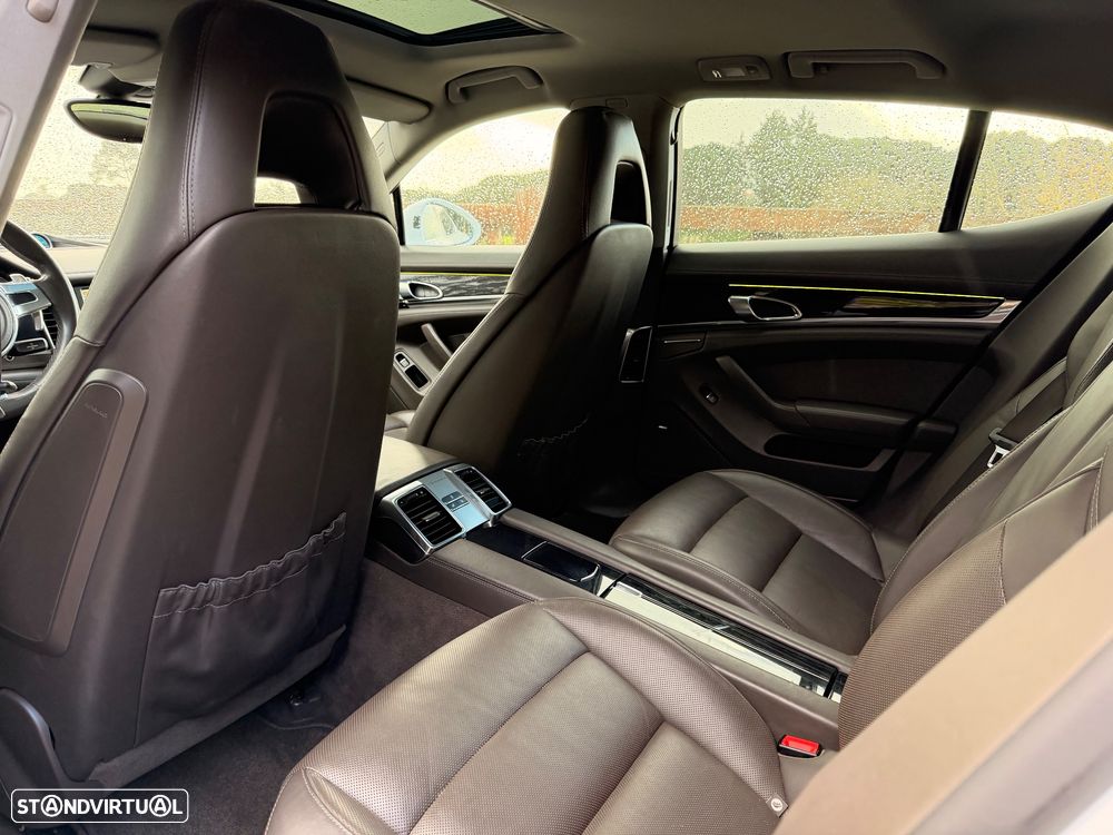 Porsche Panamera S Hybrid - 23