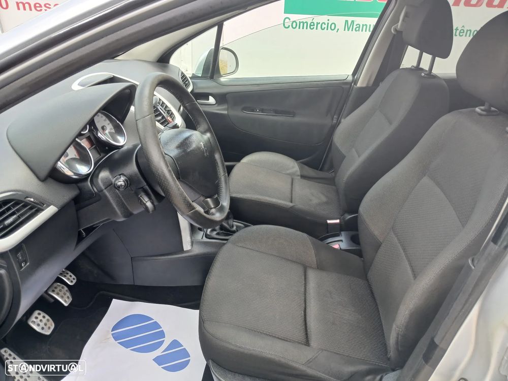 Peugeot 207 1.4 HDi Active - 15