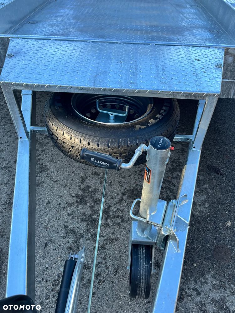 SAN-CAR Koparkowa - 4