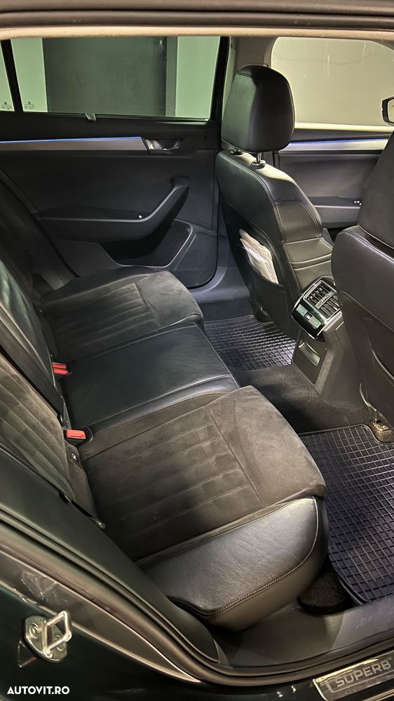 Skoda Superb 2.0 TDI DSG Style - 12