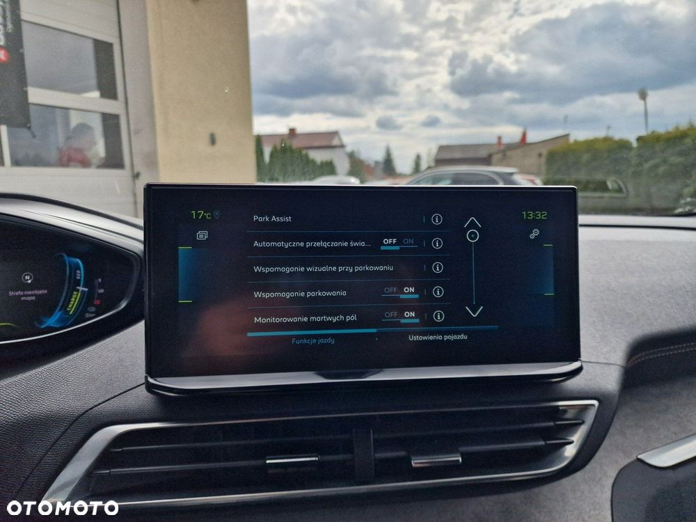 Peugeot 3008 1.6 PureTech Hybrid4 PHEV GT S&S EAT8 - 32