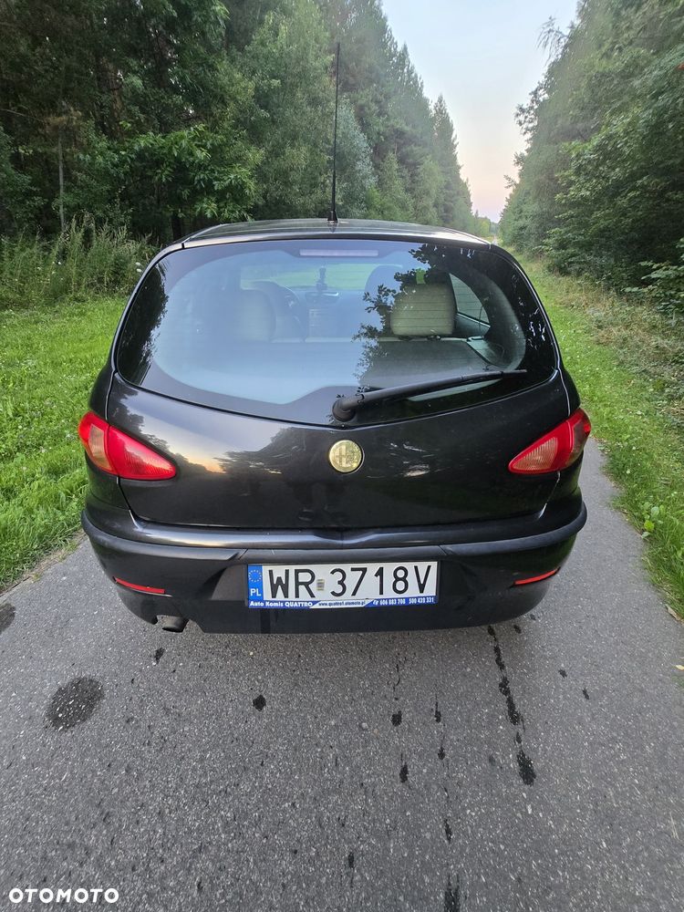 Alfa Romeo 147 - 5