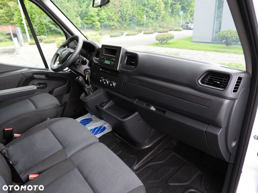 Renault MASTER  PLANDEKA 10 PALET WEBASTO TEMPOMAT LEDY PNEUMATYKA KLIMATYZACJA  165KM - 38