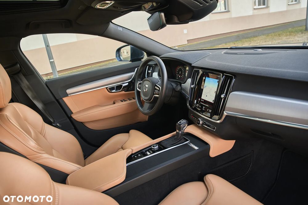Volvo S90 D5 AWD Geartronic Inscription - 8