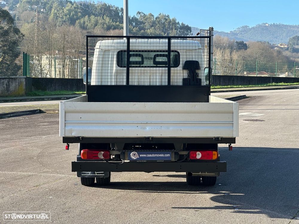 Mitsubishi Fuso Canter Cabine Dupla 6L - 12