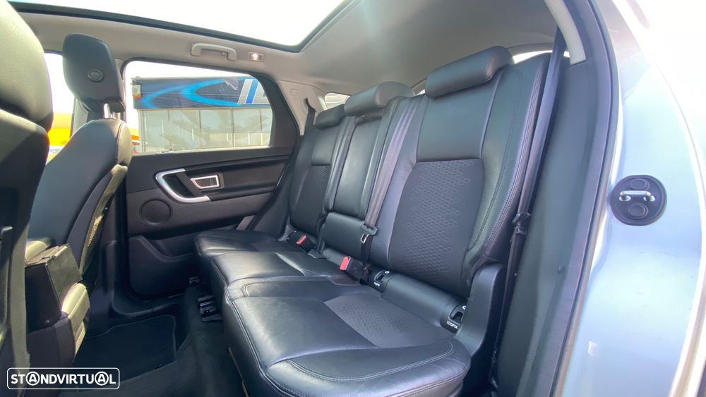 Land Rover Discovery Sport 2.0 TD4 SE - 24