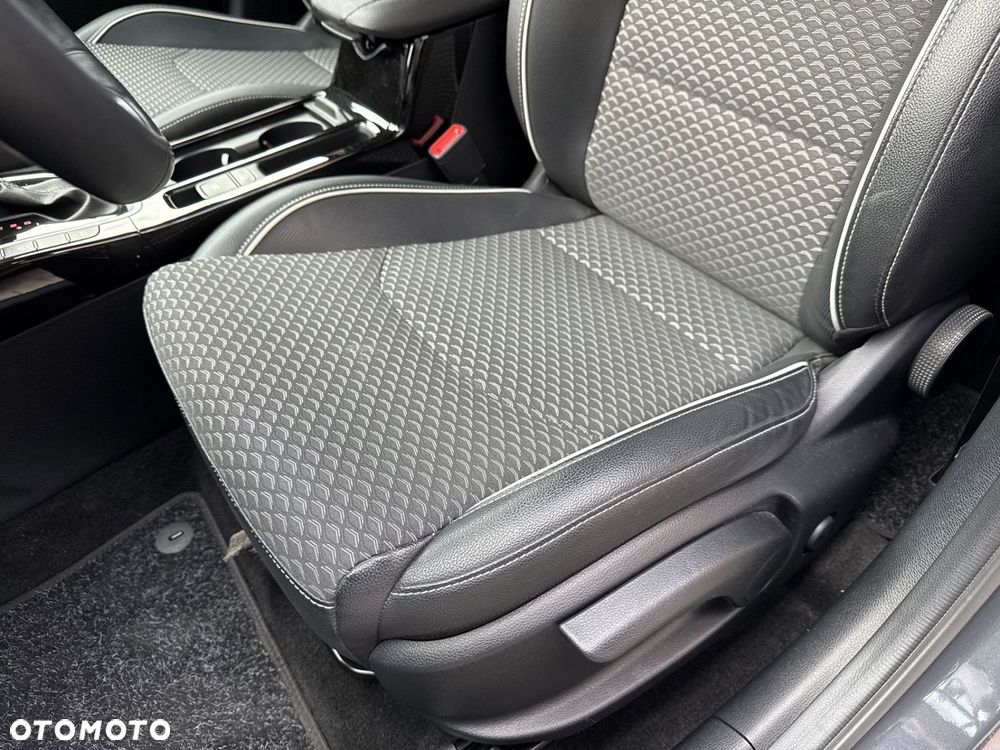 Kia Ceed 1.5 T-GDI L DCT - 12