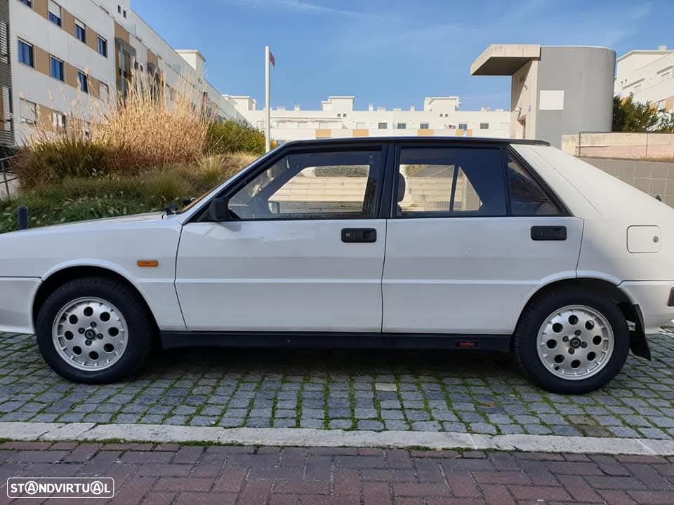 Lancia Delta 1.6 HF Turbo - 5
