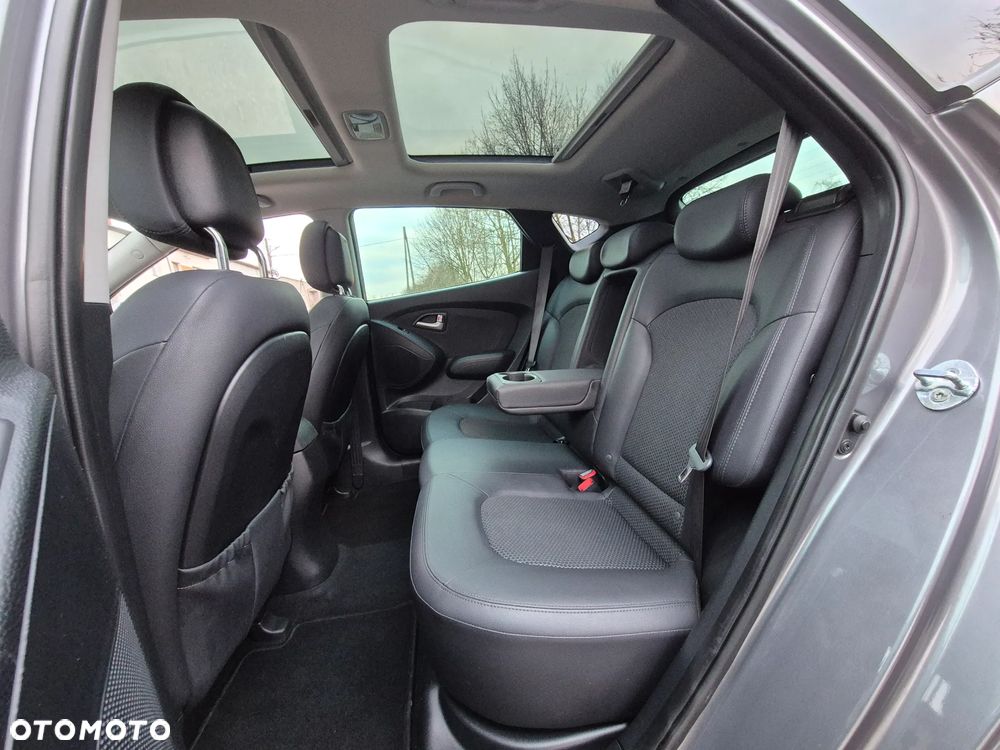 Hyundai ix35 blue 1.6 2WD Finale Silver - 33