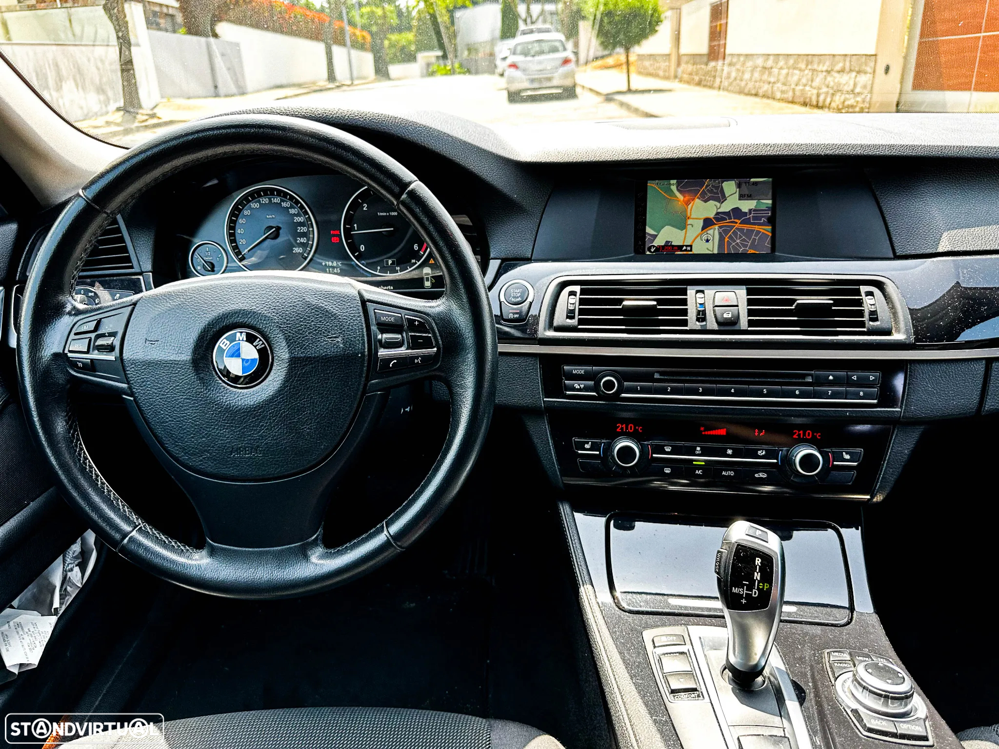 BMW 520 d Auto - 14