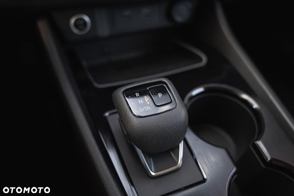 Nissan X-Trail - 22