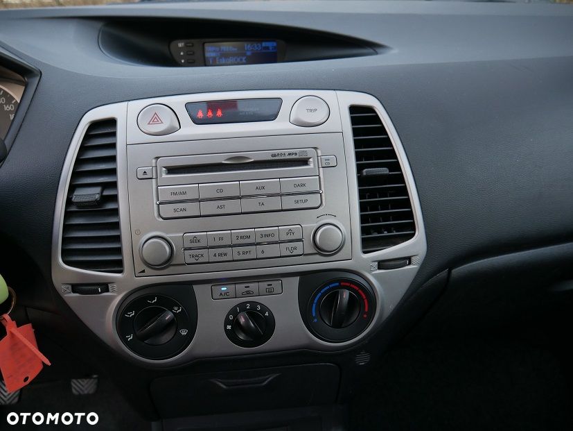 Hyundai i20 1.2 Edition 20 - 12