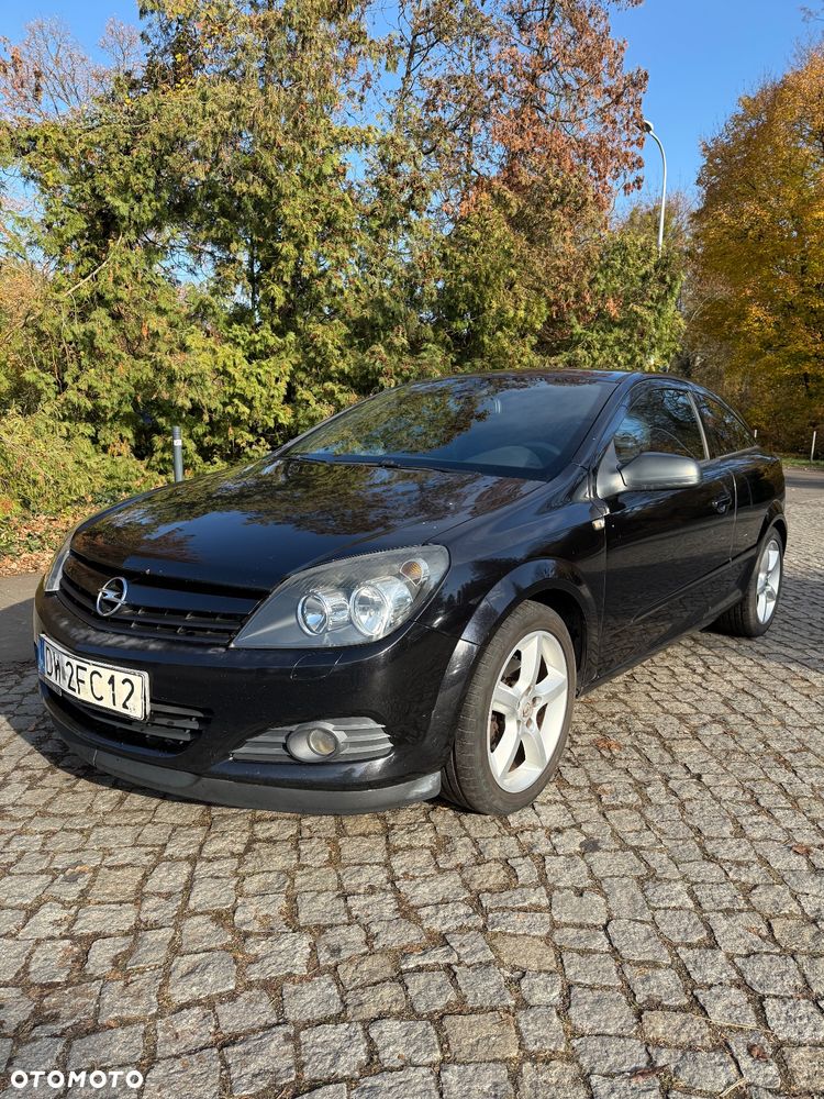 Opel Astra 1.8 16V Coupe - 4