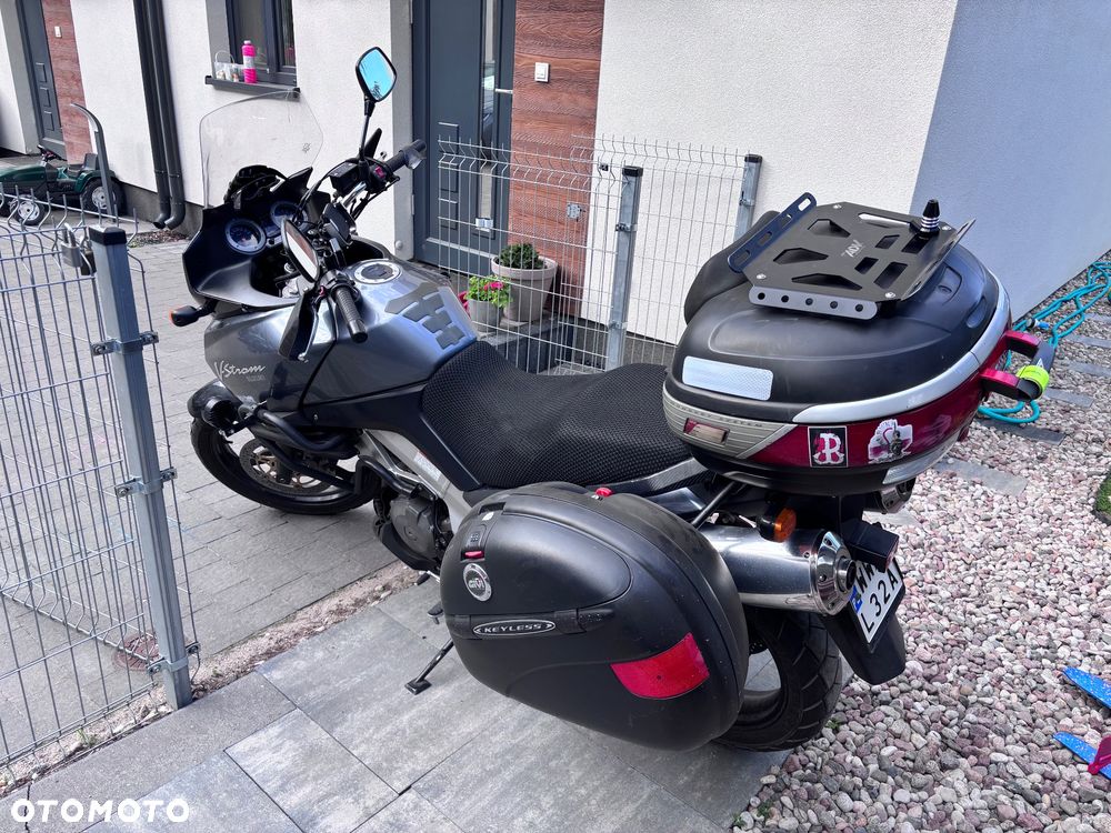 Suzuki V-STROM - 3