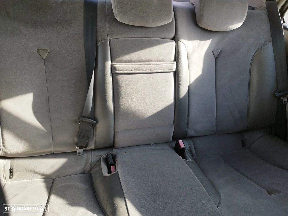 Renault Laguna 1.9 dCi Privilège - 13