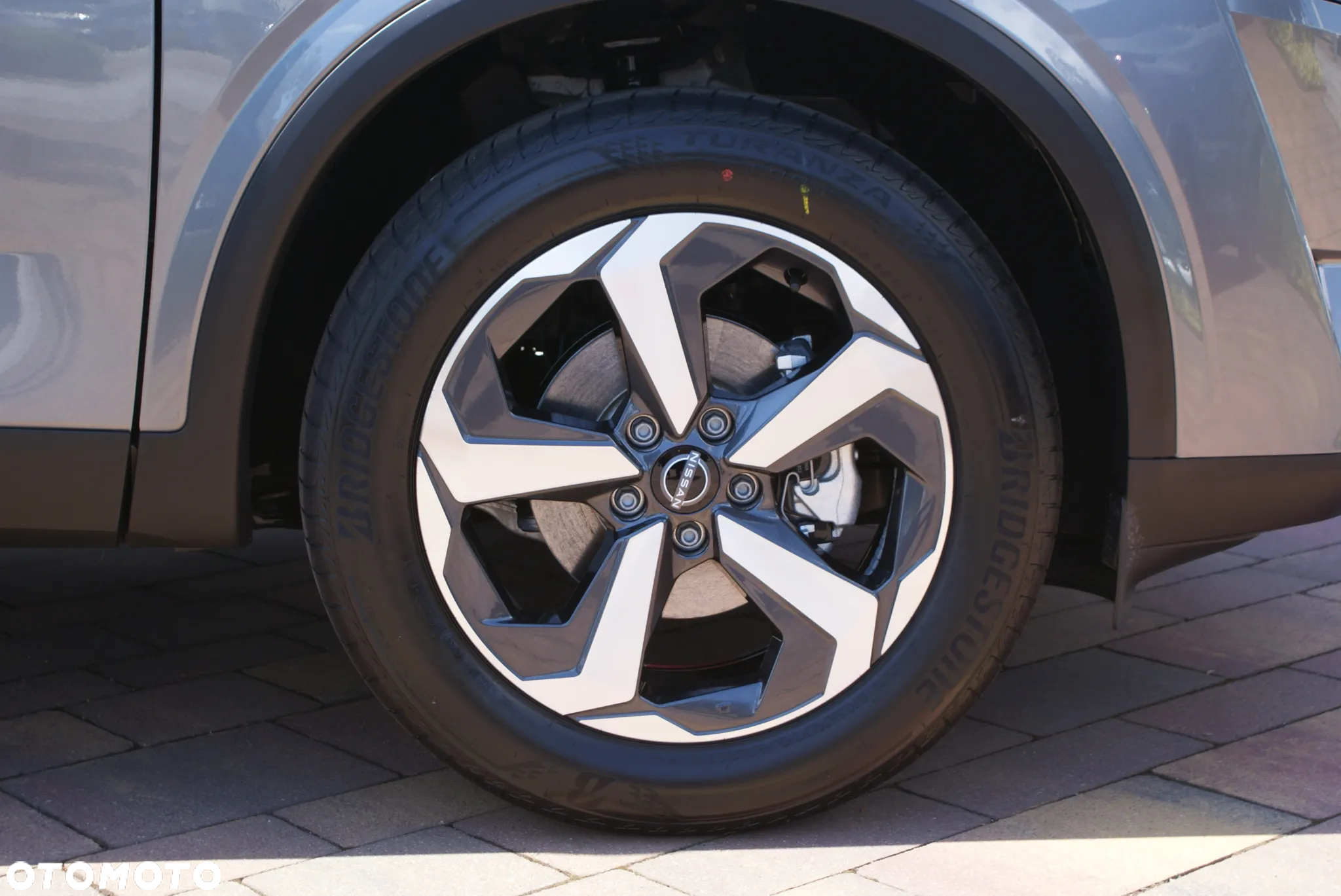 Nissan Qashqai 1.3 DIG-T mHEV N-Connecta - 17