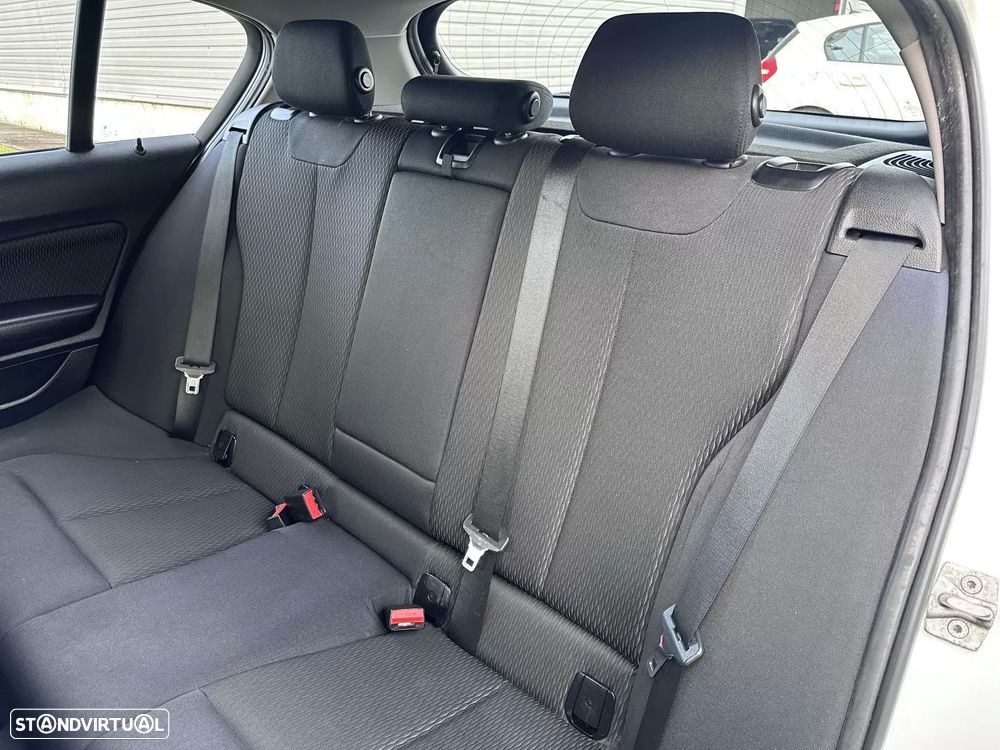 BMW 118 d Line Sport - 44