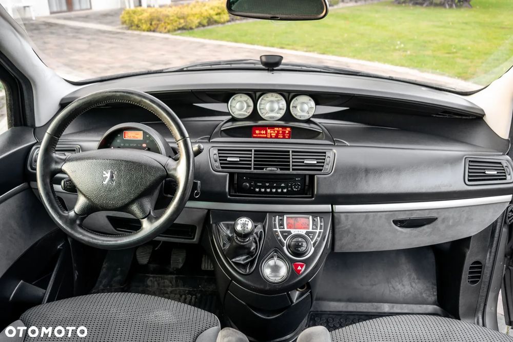 Peugeot 807 2.0 HDi Premium - 31